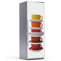 Υφασμάτινο αυτοκόλλητο ψυγείου που απεικονίζει πέντε κούπες με πιατάκια η μία πάνω στην άλλη σε αποχρώσεις κόκκινου, πορτοκαλί και κίτρινου. Είναι ανθεκτικό και κολλάει και ξεκολλάει εύκολα.Μπορείτε να μας ζητήσετε να εκτυπωθεί σε ότι διάσταση θέλετε. Το θέμα προσαρμόζεται ανάλογα στη διάσταση που θέλετε.Το παράδειγμα που παρουσιάζουμε στην απομονωμένη εικόνα του θέματος αφορά ψυγείο με διάσταση 75cm πλάτος x 200cm ύψος.