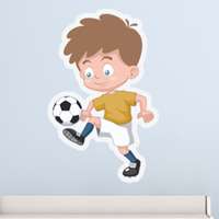 Αυτοκόλλητο τοίχου από βινύλιο που απεικονίζει ένα αγοράκι που παίζει με μια μπάλα ποδοσφαίρου, σε λευκό περίγραμμα. Είναι ανθεκτικό και κολλάει και ξεκολλάει εύκολα.Μπορείτε να μας ζητήσετε να εκτυπωθεί σε ότι διάσταση θέλετε.